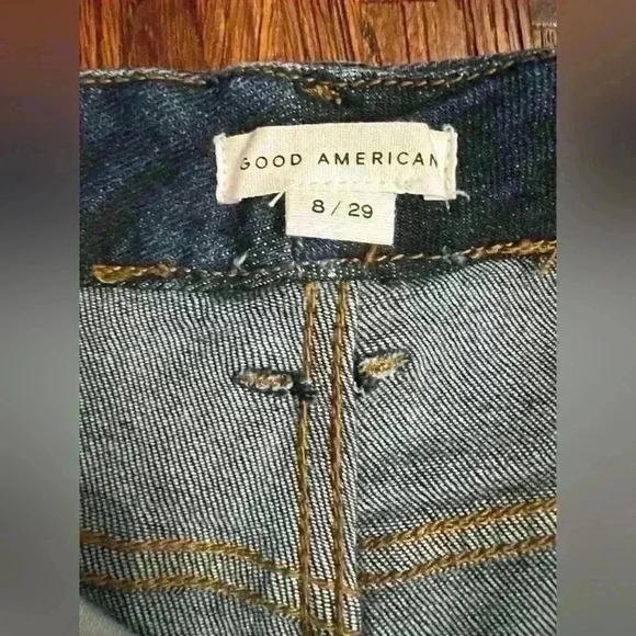 Good American Good Waist Skinny Light Compression Jeans in Indigo - Picture 7 of 9